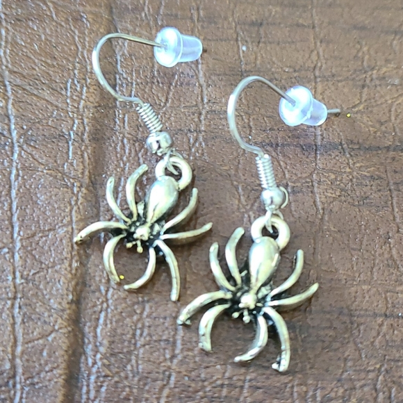 Jewelry - Spider Earrings